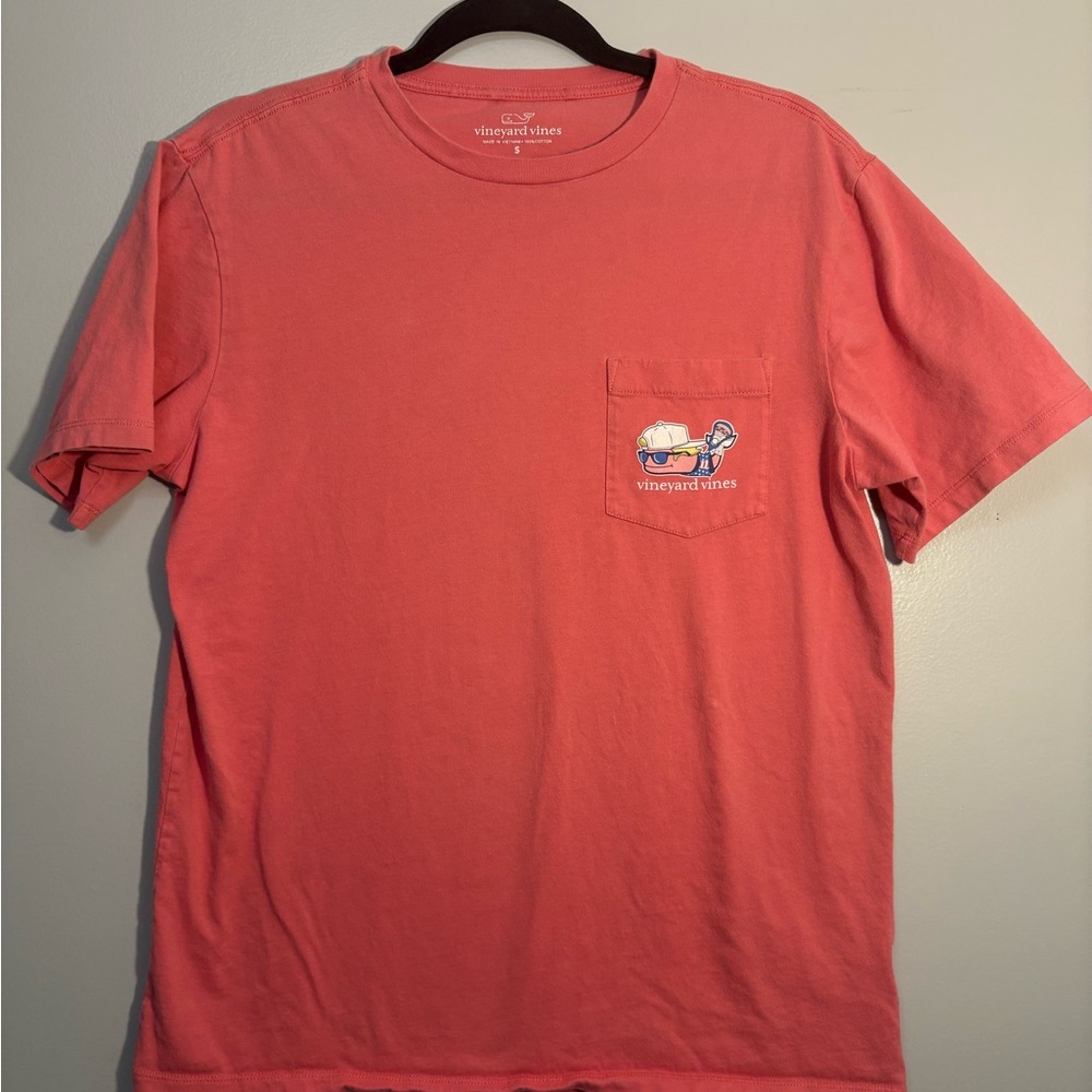 Vineyard Vines Men's Coral Pocket Tee - can be a woman’s tee also
